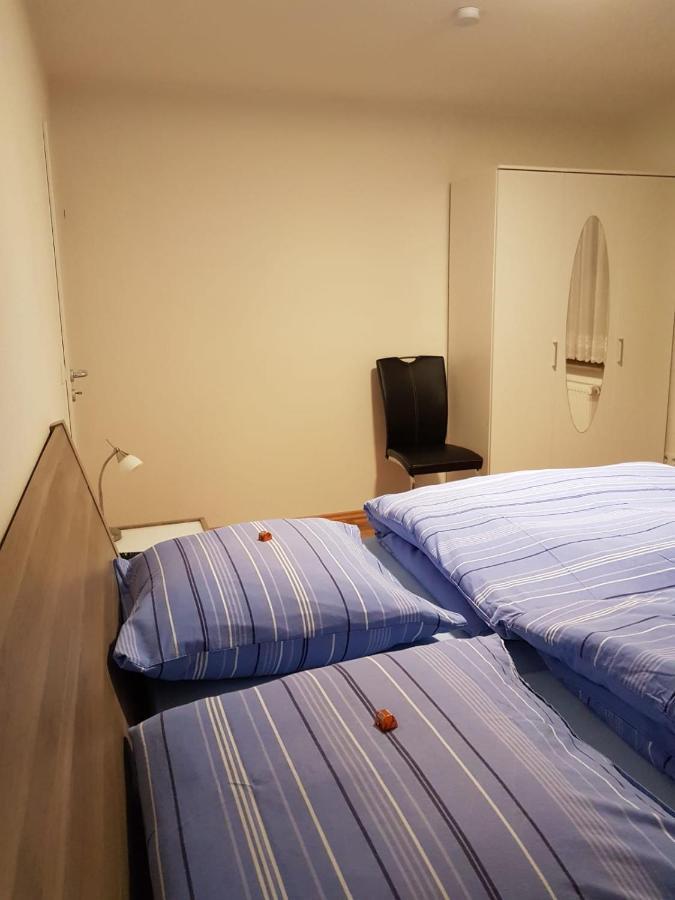 Ferienwohnung- Sarah Hahnstatten Ngoại thất bức ảnh
